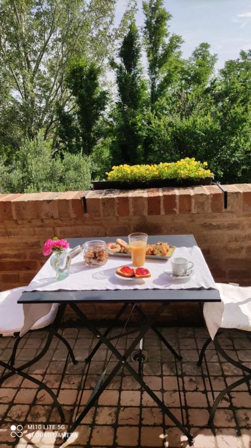 Luci Sui Monti Bed & Breakfast Sarnano Ngoại thất bức ảnh